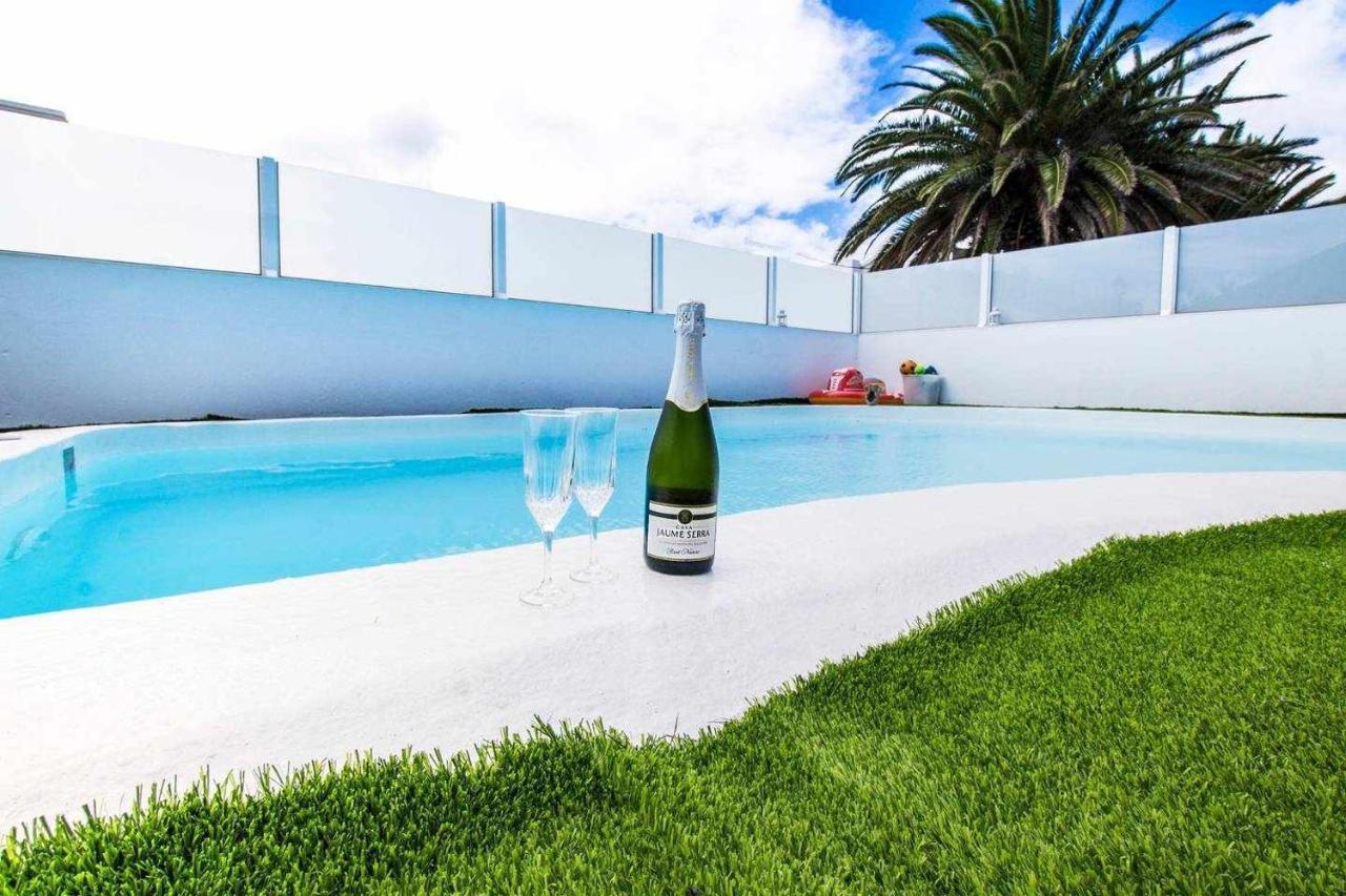 Villa Palacios Herrero Tahiche ภายนอก รูปภาพ