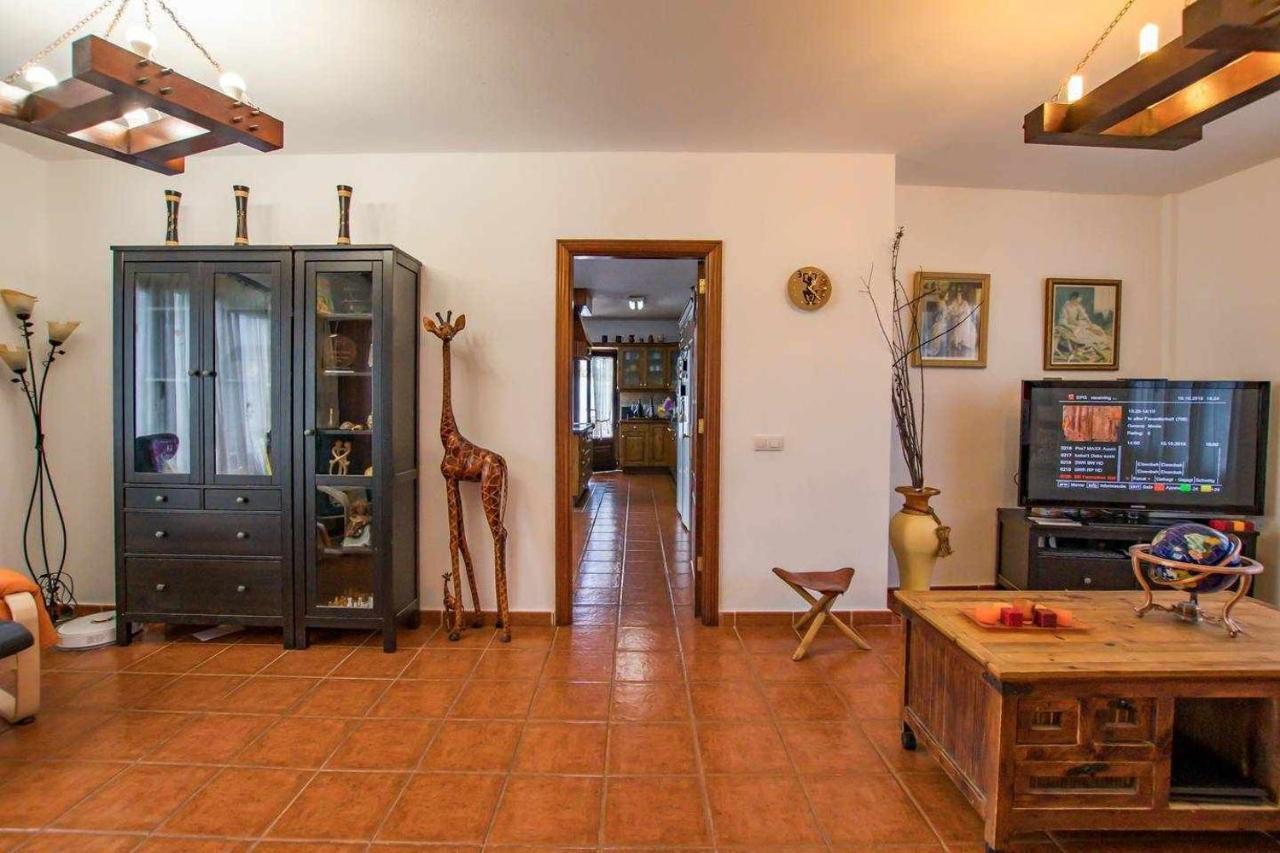 Villa Palacios Herrero Tahiche ภายนอก รูปภาพ