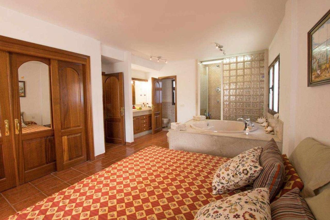 Villa Palacios Herrero Tahiche ภายนอก รูปภาพ
