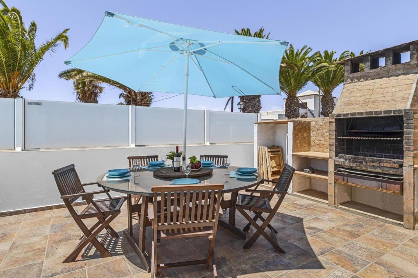 Villa Palacios Herrero Tahiche ภายนอก รูปภาพ